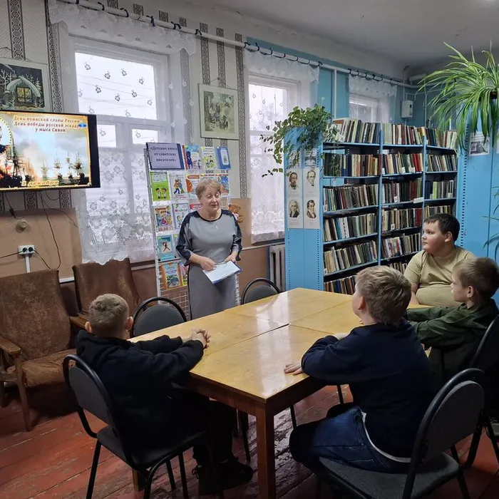 Патриотический час «Гордимся славою Героев»