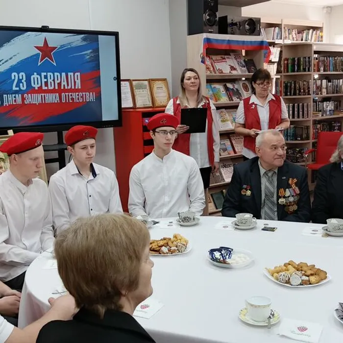 Круглый стол «Святое дело – Родине служить»