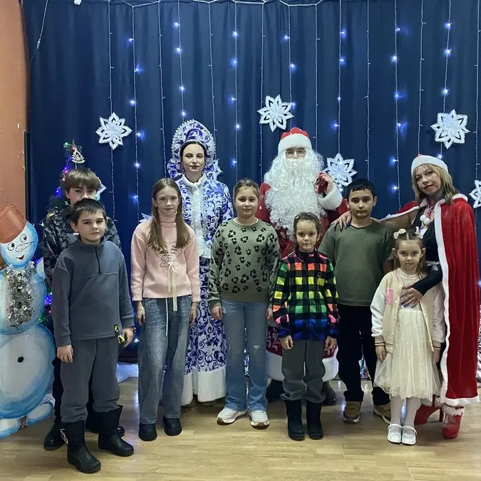 Программа «Новогоднее настроение»