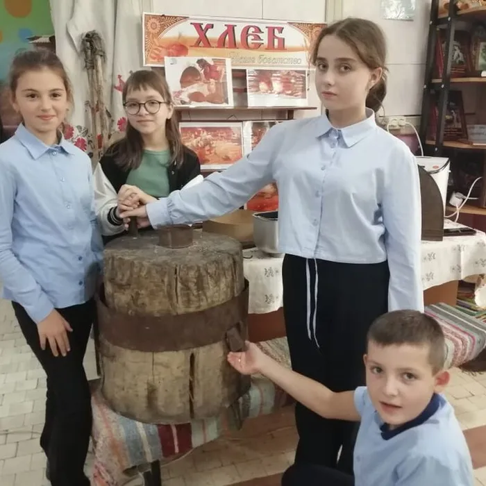 Познавательно – игровой час «ХЛЕБ - ВСЕМУ ГОЛОВА» 