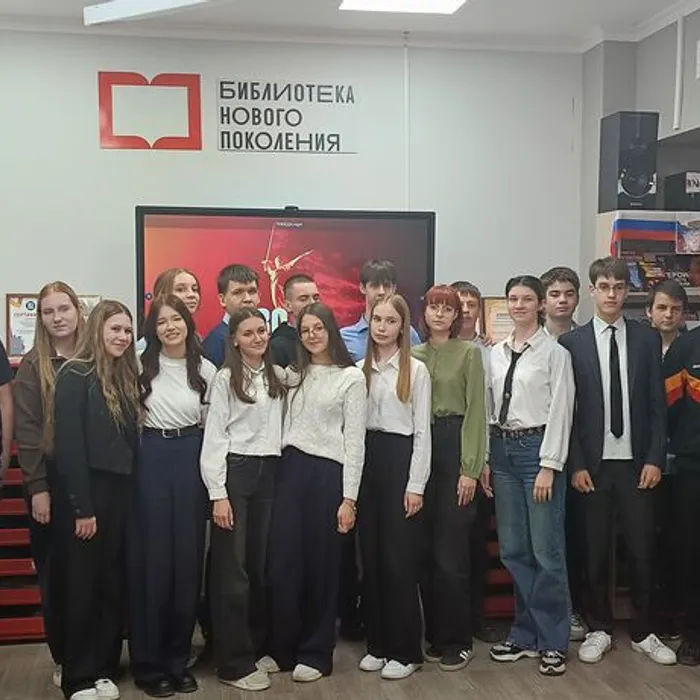 Литературно-музыкальная композиция «Эти песни пели на войне»