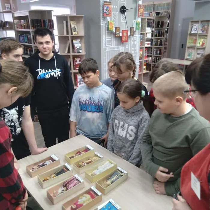 Литературный час «Любовь к Родине»