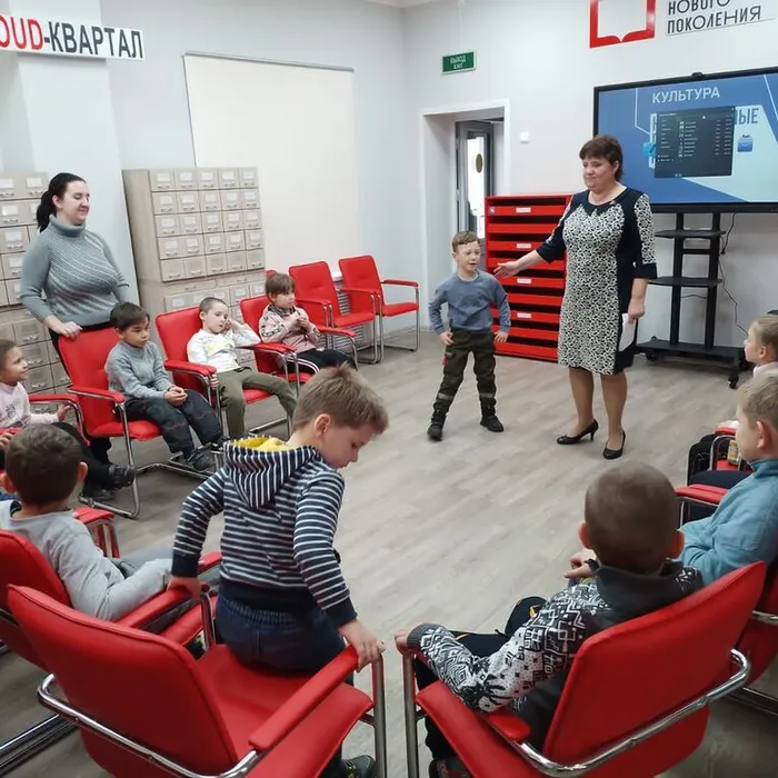 Познавательно –тематическое ассорти «Хвост пушистый и усы, нет приятнее красы»